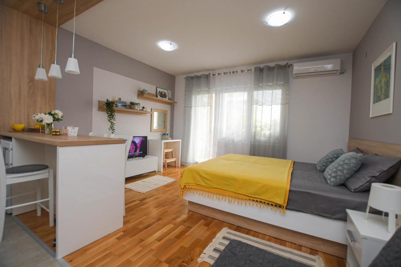 Apartment Plaza 克拉多沃 外观 照片