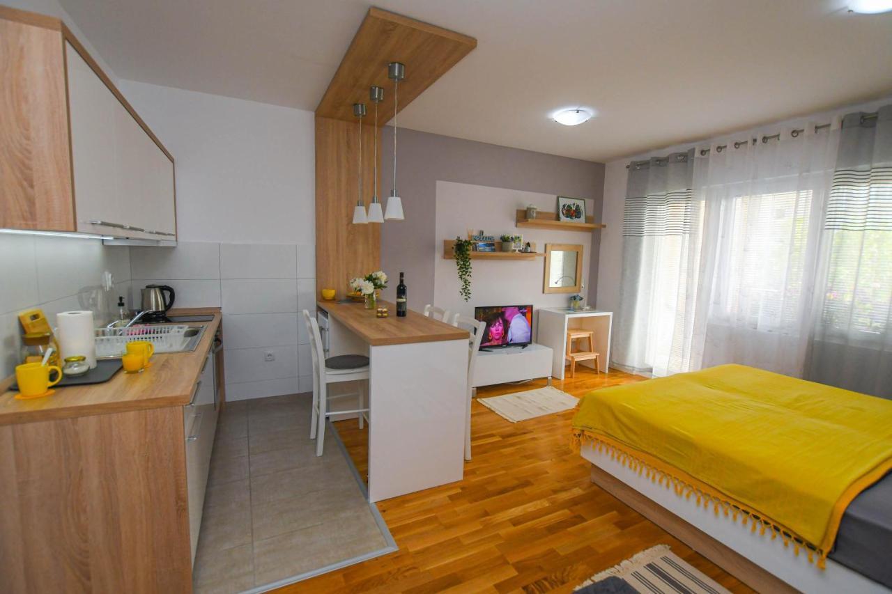Apartment Plaza 克拉多沃 外观 照片