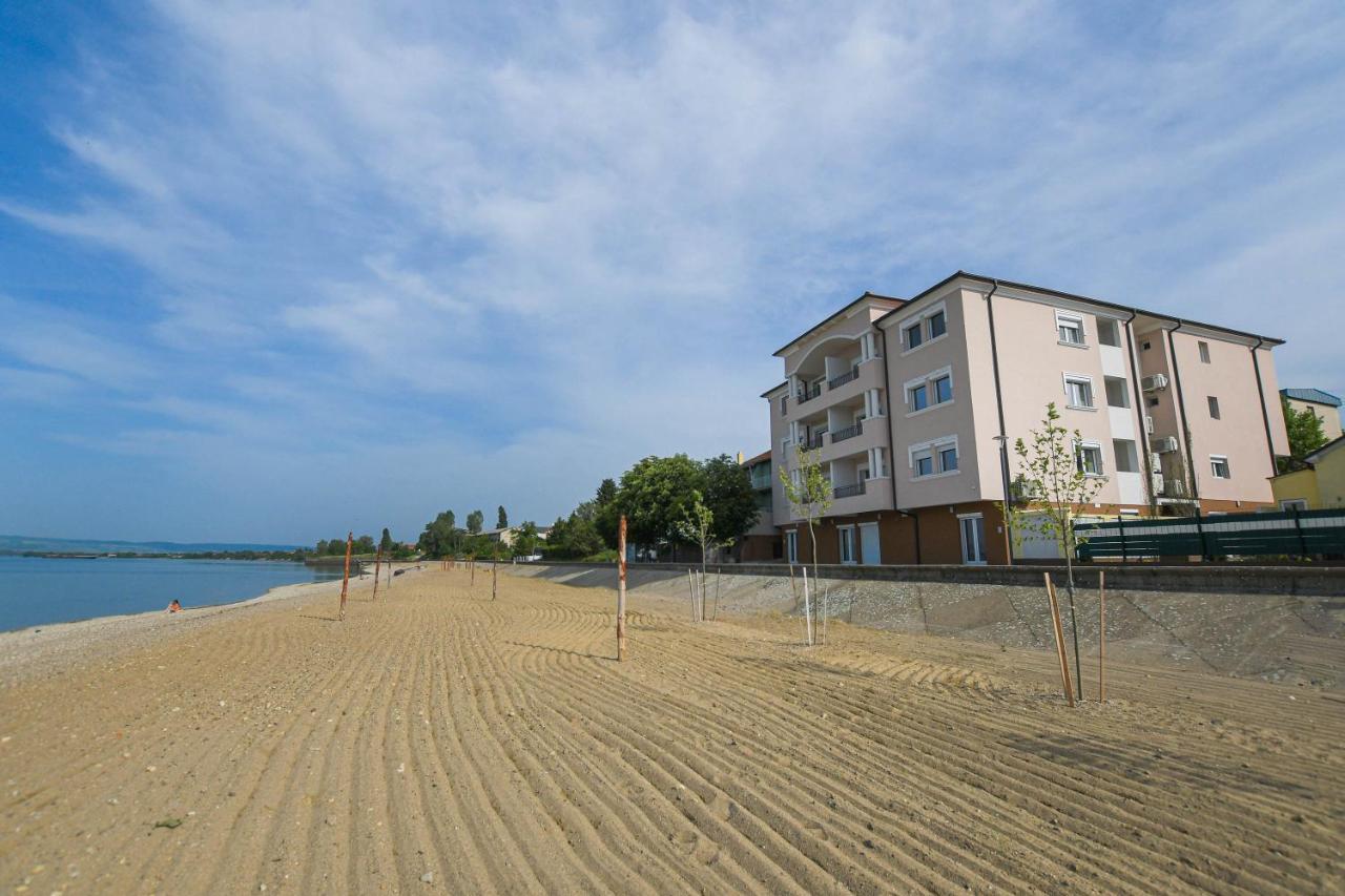 Apartment Plaza 克拉多沃 外观 照片